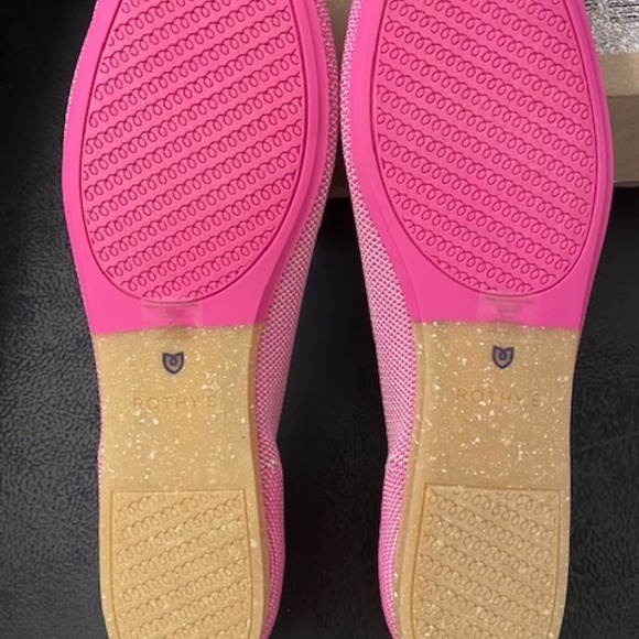 BNIB Rothy's Strawberry Ice Squares - Size 9 - Picture 5 of 5